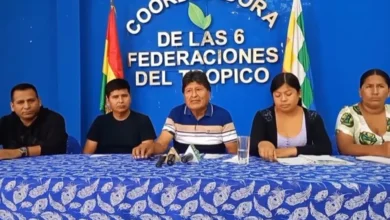 NOTICIA: Marcha Evista desafía el estado de excepción en Cochabamba Marcha Evista desafía el estado de excepción en Cochabamba