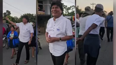 NOTICIA: Evo Morales llega a Villa 14 de Septiembre con marcador en mano y fuerte resguardo para emitir su voto Evo Morales llega a Villa 14 de Septiembre con marcador en mano y fuerte resguardo para emitir su voto