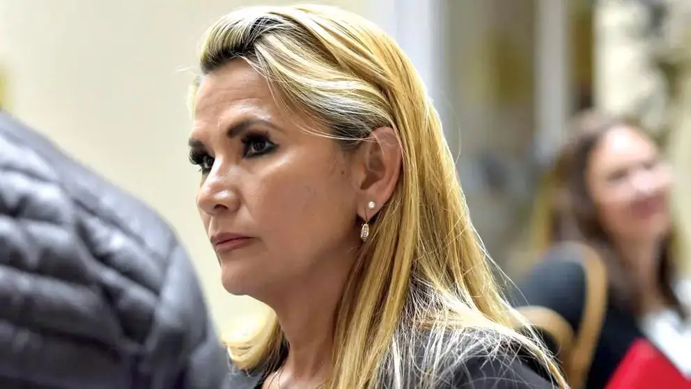 NOTICIA: Jeanine Áñez Denuncia Persecución Judicial Jeanine Áñez Denuncia Persecución Judicial
