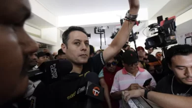 NOTICIA: Lara pedirá anular el bono navideño en el sector público Lara pedirá anular el bono navideño en el sector público