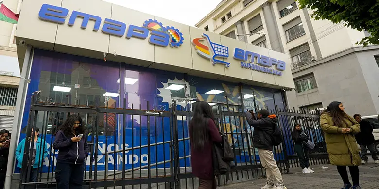 NOTICIA: Ministerio de Desarrollo Productivo Denuncia Daño Económico de Bs 95,5 Millones en Emapa Ministerio de Desarrollo Productivo Denuncia Daño Económico de Bs 95,5 Millones en Emapa