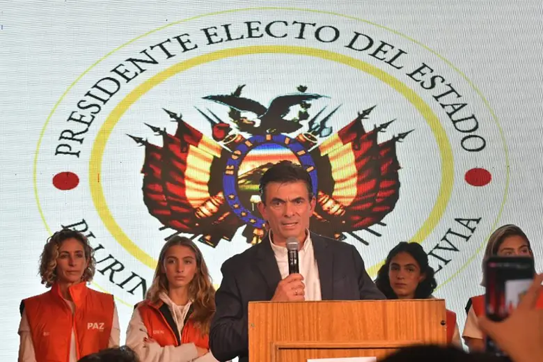 NOTICIA: Rodrigo Paz Pereira estrena cuenta “Oficina del Presidente” en X y marca el inicio de la transición Rodrigo Paz Pereira estrena cuenta “Oficina del Presidente” en X y marca el inicio de la transición