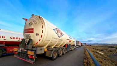 NOTICIA: YPFB Acumula Deuda Millonaria con Proveedores de Combustible YPFB Acumula Deuda Millonaria con Proveedores de Combustible